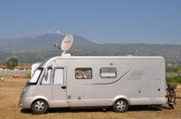 Ob im Reisemobil oder Caravan - das World Wide Web ist auch unterwegs immer dabei