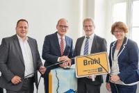Das Glasfasernetz in Brühl wächst: Schulen erhalten Highspeed-Anschlüsse!