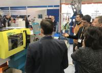BOY mit Punktlandung auf der Interplastica in Moskau