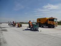 Partial renewal of the Stuttgart Airport runway