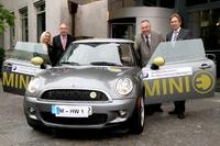 Handwerkskammer macht mit E-Mini mobil