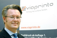 viaprinto präsentiert Online-Druckservice für Trainer und Personalmanager