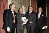 EZN ausgezeichnet: Dieselmedaille 2012 würdigt herausragende Leistungen der deutschen Innovationslandschaft