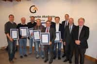 Handwerkskammer ehrt verdiente Ehrenamtsträger mit der Goldenen und Silbernen Ehrennadel