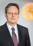 Interview mit Karlheinz Evertz, Leiter Erstausrüstung Pkw-Reifen weltweit