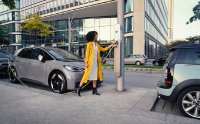 ubitricity bringt standardkonformen Laternenladepunkt auf den deutschen Markt