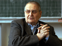 Ehemaliger WAZ-Chefredakteur Siegfried Maruhn verstorben