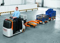 Materialtransporte Just in Time - mit STILL-Routenzügen
