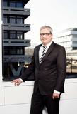 Kontinuität mit Perspektive: Prof. Dr.-Ing. Tobias Melz neuer Leiter des Fraunhofer LBF