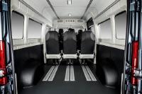 Mit bis zu neun Sitzplätzen - neuer Fiat Ducato Shuttle erweitert Baureihe