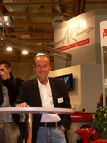 Brightstar Europe schließt in Österreich Vereinbarung zum Erwerb der AKL Telecommunications GmbH