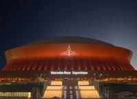 Die Solomon Group und Martin Professional beleuchten den Superdome und die Skyline von New Orleans