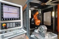 KUKA zeigt auf der EMO Hannover individualisierte Roboterapplikationen
