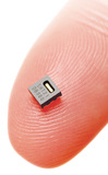 RS nimmt als erster den weltweit kleinsten Feuchtesensor von Sensirion ins Programm auf