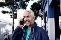 Drahtlose Telefonlösungen von Phonak: Stressfrei zu Hause und unterwegs telefonieren