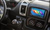 Clarion präsentiert die neue Multimedia-Station NX706EC mit Navigation und illustrierten POIs für Wohnmobile