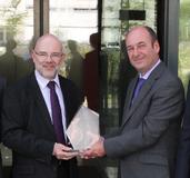Avnet Abacus erhält 'Distributor of the Year' Auszeichnung von Harwin