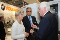 Ministerin besuchte Vollmer auf der Stuttgarter AMB