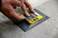 FloorBlock von inotec - Die Vorteile der dauerhaften und leicht zu handhabenden Bodenkennzeichnung
