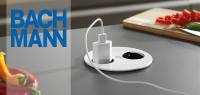 Erstklassige Einbau Steckdose TWIST mit nur 40 mm Einbautiefe für Küche oder Büro