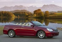 Weltpremiere des neuen Chrysler Sebring Cabriolet: Eleganz und Größe in neuer Qualität