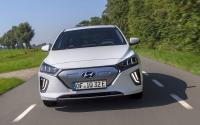 Einzigartige Acht-Jahres-Garantie nun auch für den Hyundai Ioniq Elektro