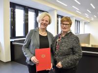 Dr. Annette Harth zur Professorin an der Fakultät Gesellschaftswissenschaften ernannt