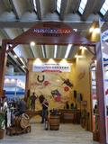 HellermannTyton weckt den Pioniergeist der Besucher mit Wild-West-Thema auf der Light+Building 2014