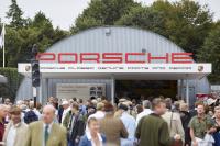 Zwei Porsche 356 drehen die Zeit zurück