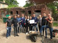 lekker Energie packt beim Social Day für die Stiftung Jona an
