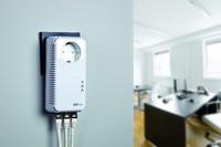 Dreifach gut vernetzt: devolo zeigt ersten dLAN®-500-Adapter mit drei Gigabit-Ports