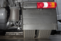 Innovative ContiTech Air Spring System Saves Weight in the New Actros