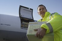 time:matters übernimmt Express-Spezialisten JNE Netherlands