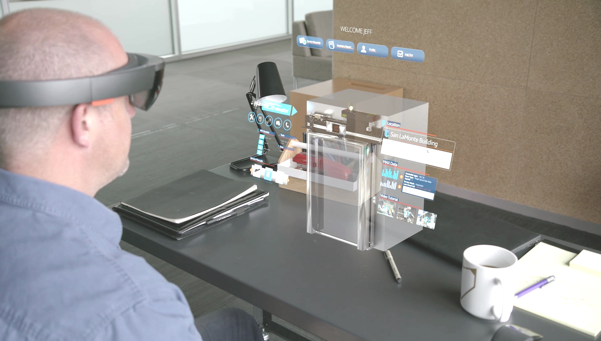 Helping tech. Microsoft Holo Lens VR ar. Augmented reality Design HOLOLENS. THYSSENKRUPP робот. Технология дополненной реальности в театре.