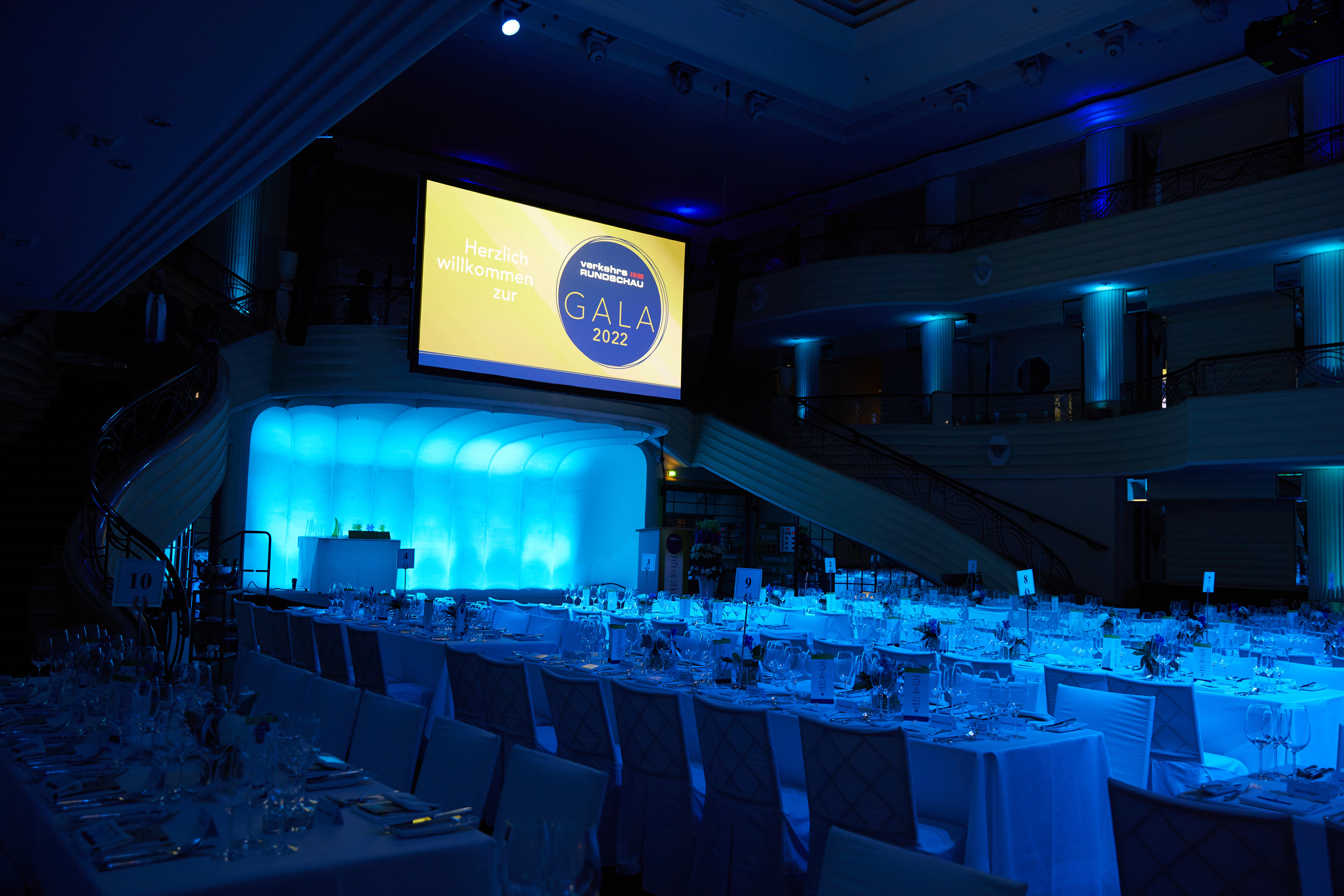 VerkehrsRundschau verleiht VRAwards, TECVIA GmbH, Story PresseBox