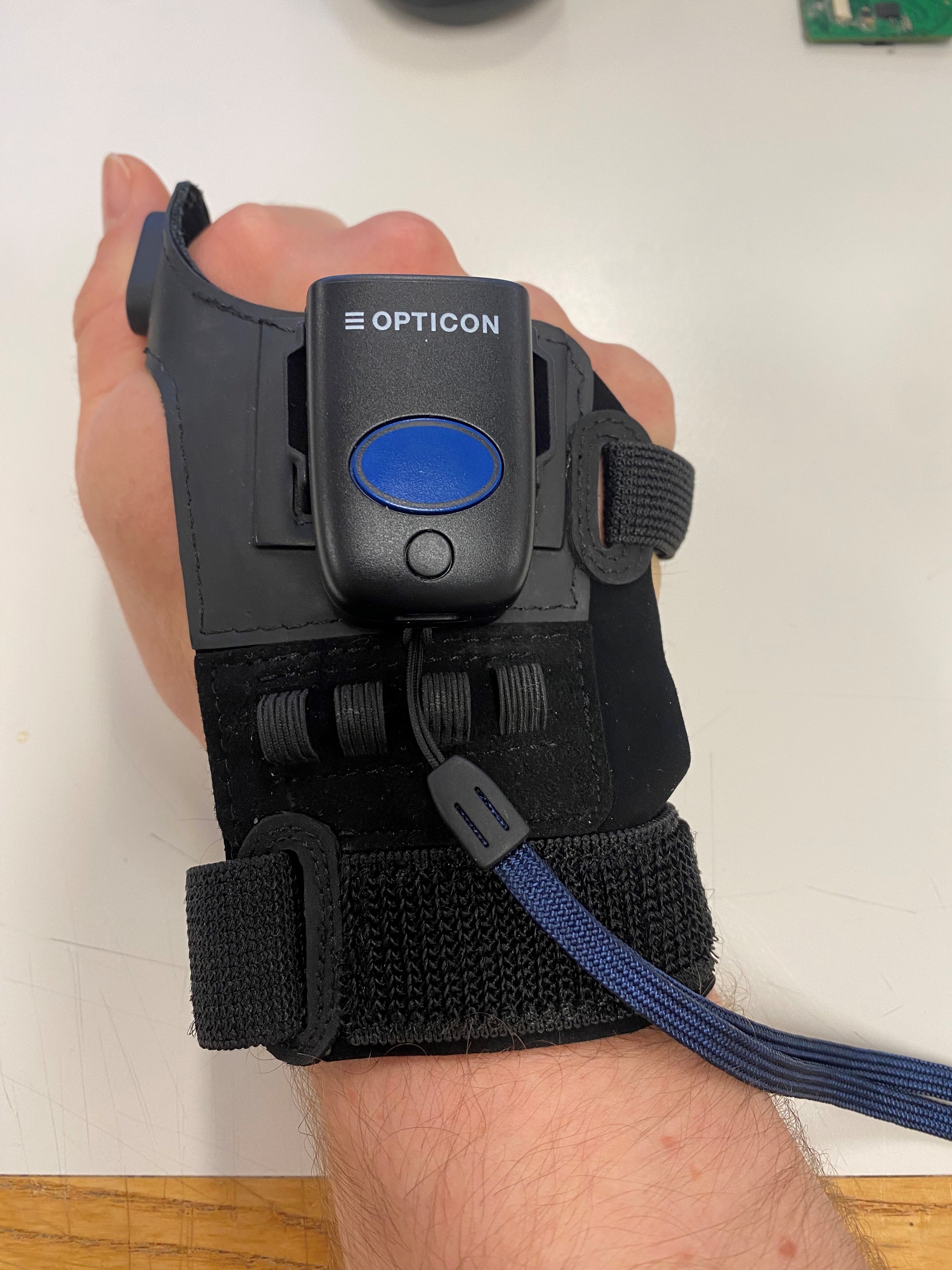 Ringscanner mit Köpfchen - der RS-3000 von Opticon Sensoren, Opticon ...