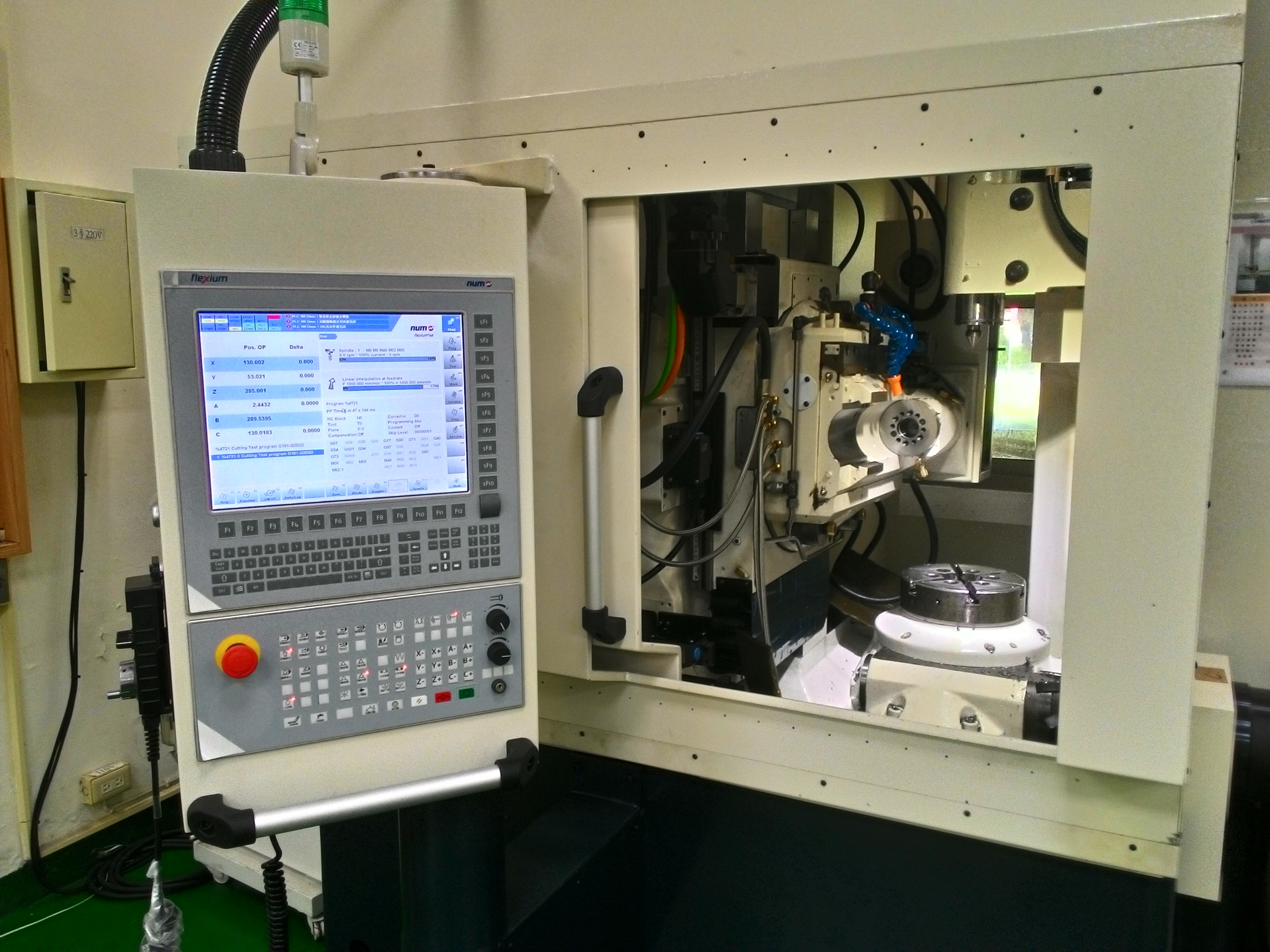 Intelligent machining. Панель оператора для ТПА Сан Бун 180. Отладка станок.