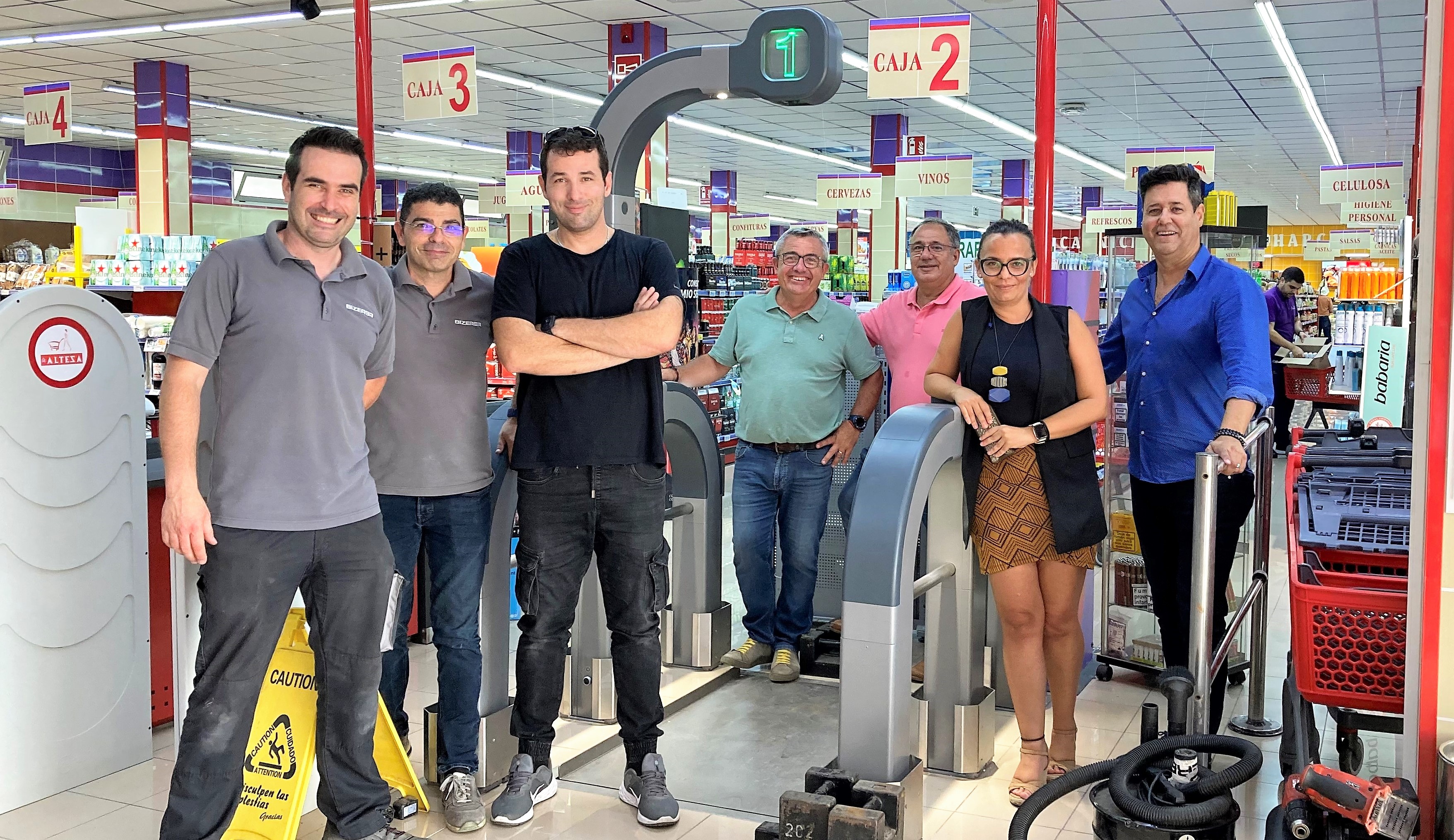 Showcase for the Supermarket of the Future: Scan & Go Loss Prevention ...