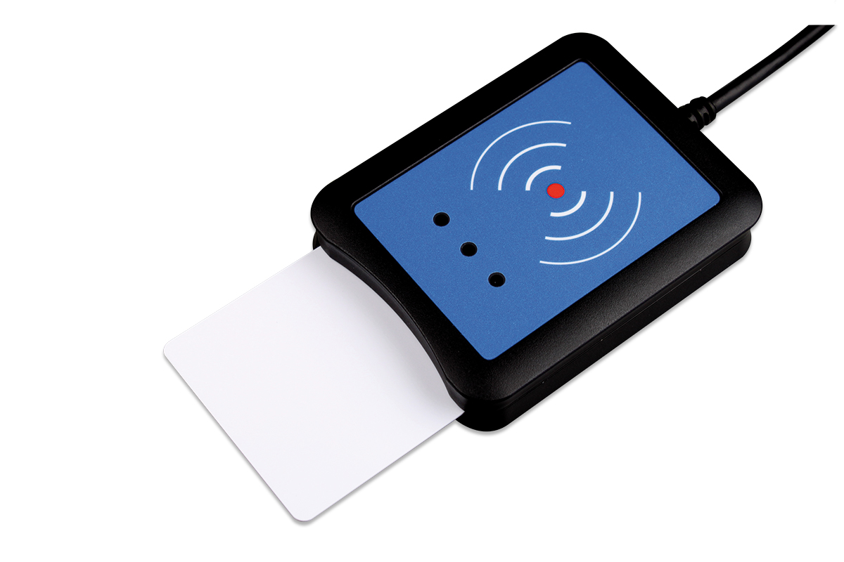 Rfid Smartcard Kombi Reader Fur Differenzierte Id Losungen Elatec Gmbh Pressemitteilung Pressebox