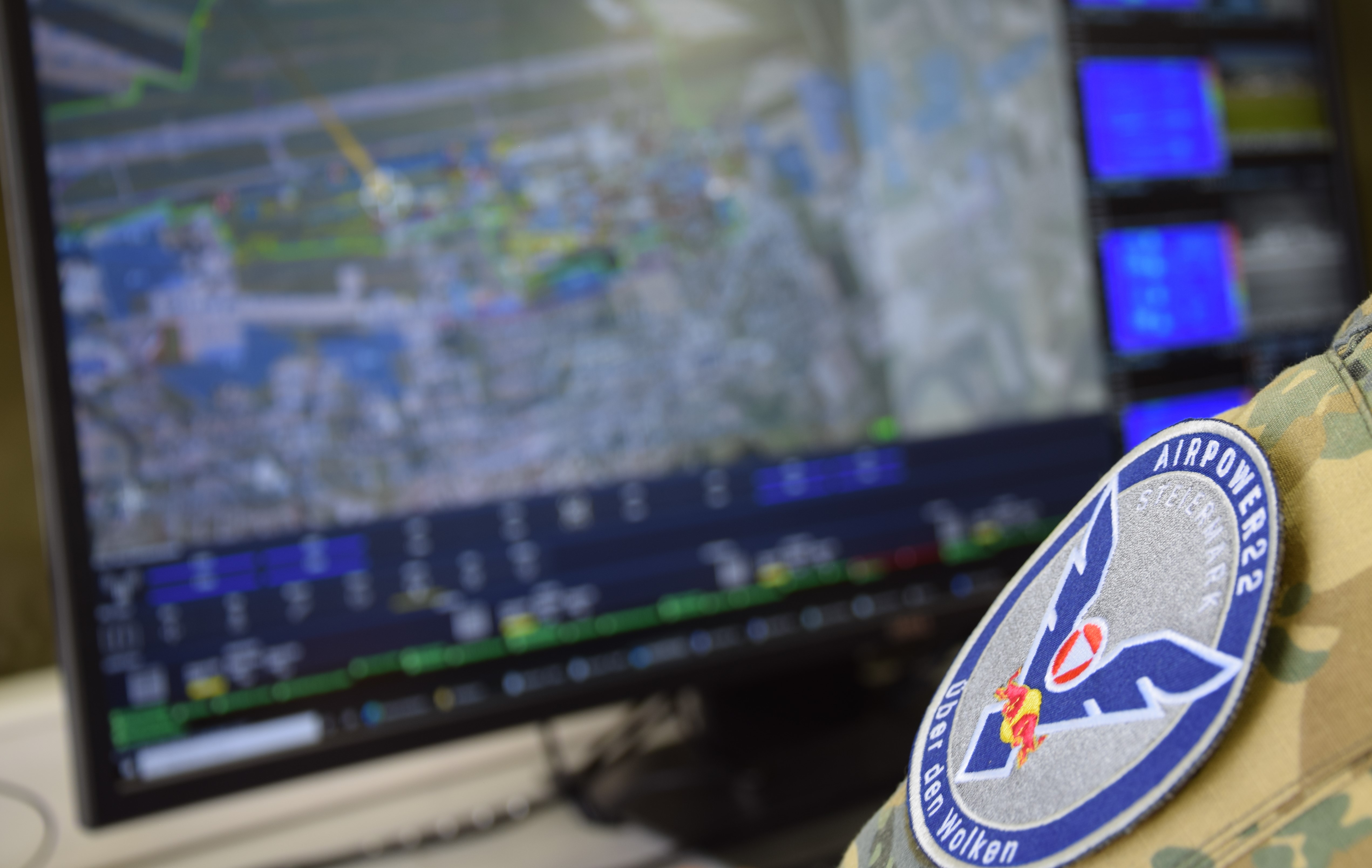 AARTOS schützte größte Airshow Europas vor illegalen Drohnen, Aaronia