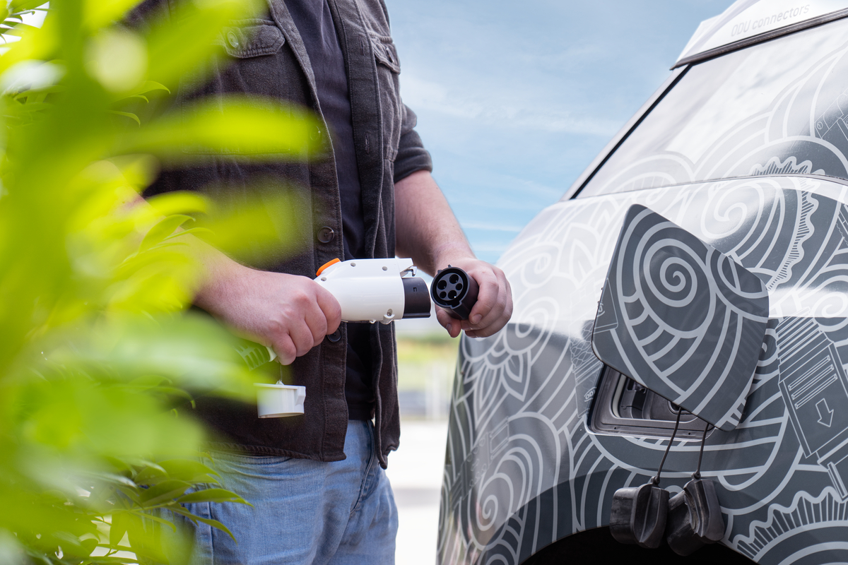 ODU adapters increase acceptance, ODU GmbH & Co. KG, Story PresseBox