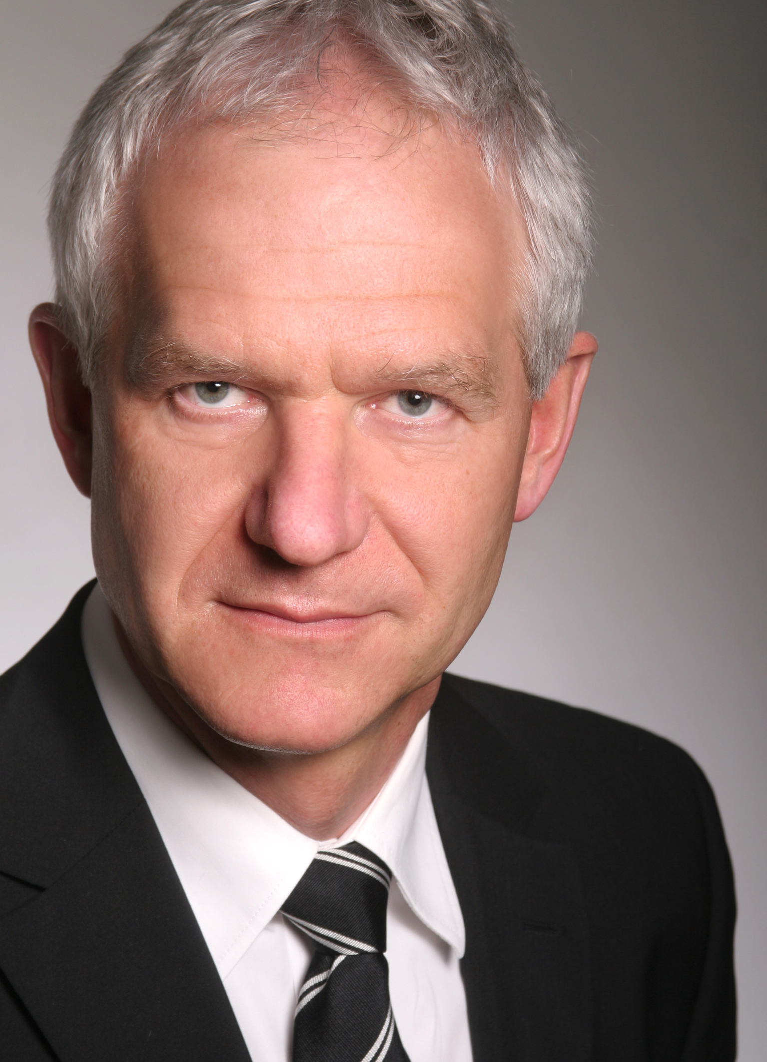 HYDROMETER Electronic EBV Elektronik aus, EBV Elektronik GmbH