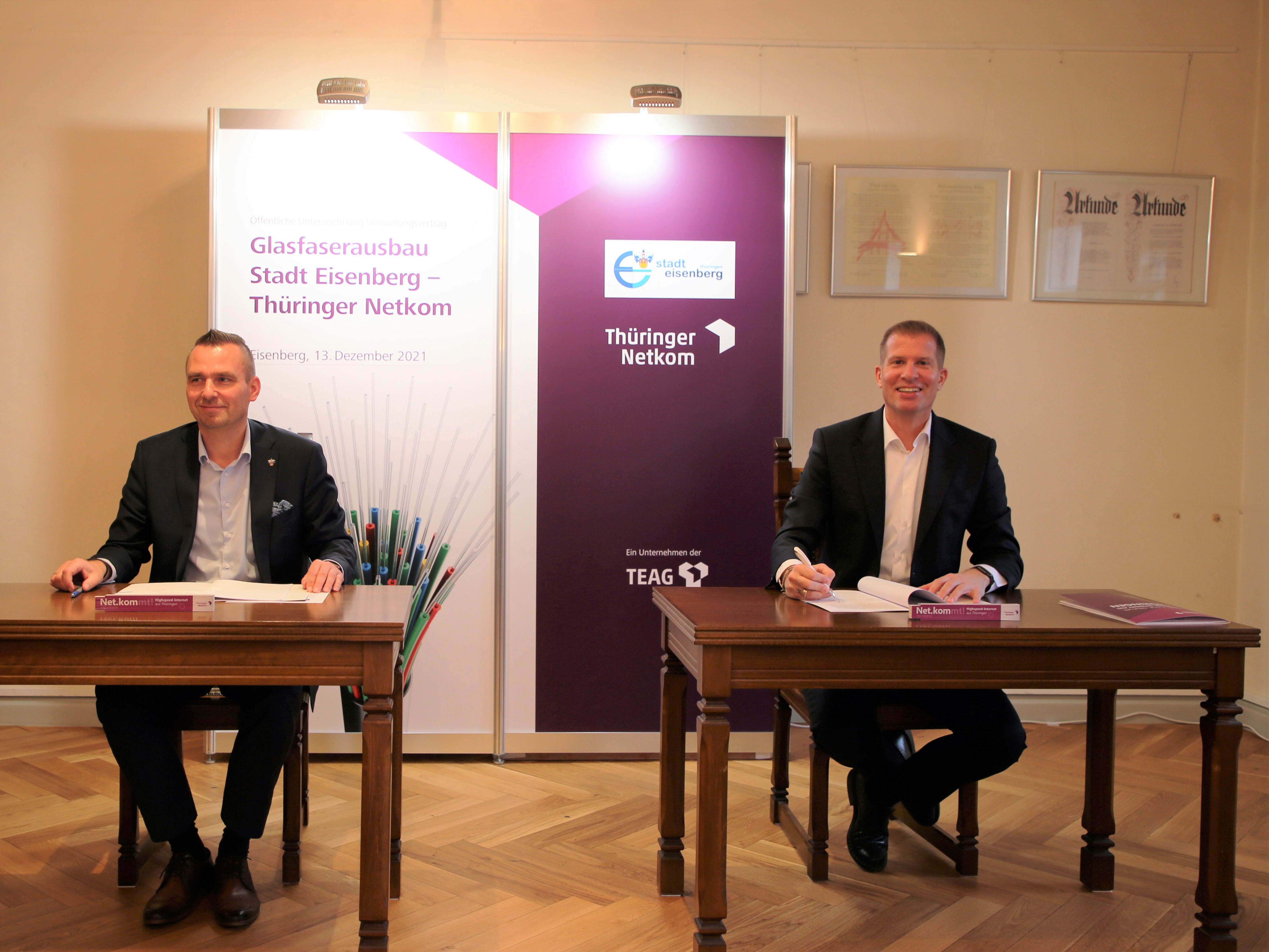 Glasfaser Kooperation In Eisenberg Neun Mio Euro Werden Investiert glasfaser-kooperation-in-eisenberg-neun-mio-euro-werden-investiert