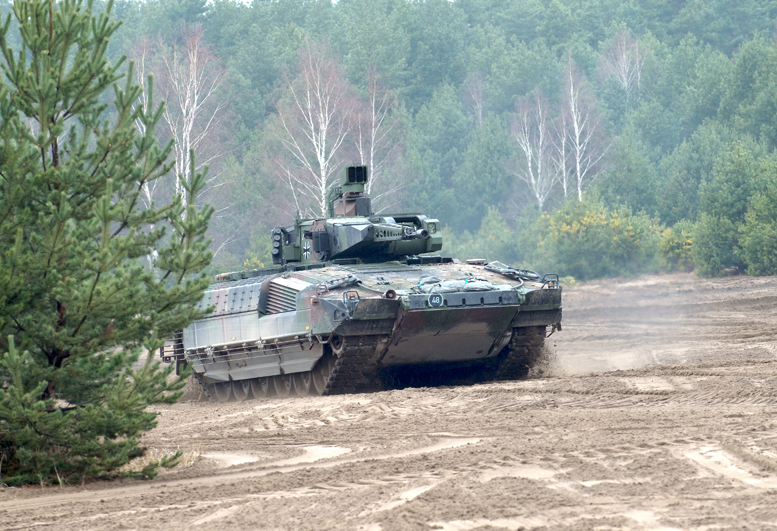 Expanded capabilities for the Puma IFV: Rheinmetall wins major order ...