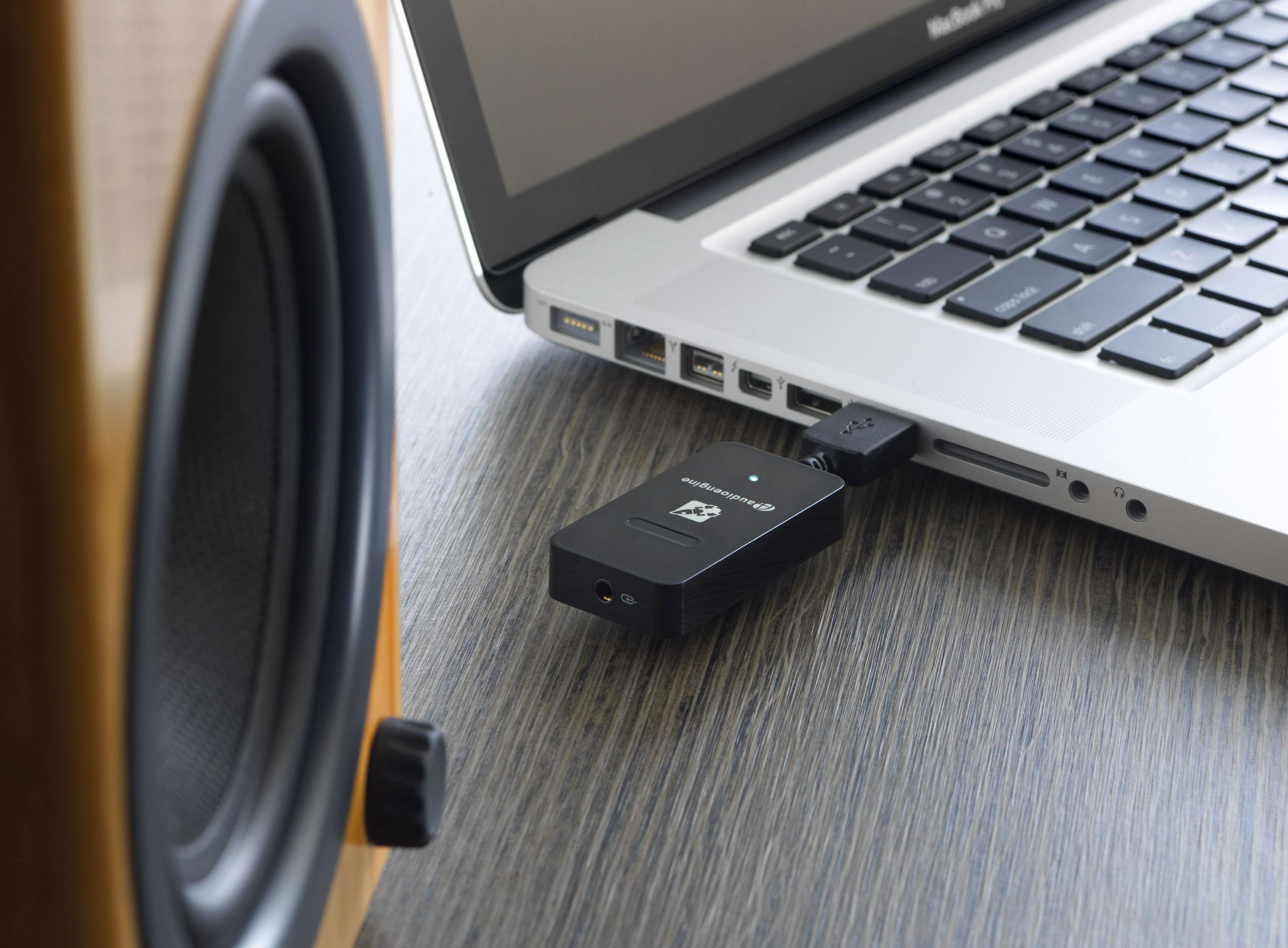 Neuer Wireless Audio Adapter von Audioengine, Audio iN AG, Pressemitteilung PresseBox