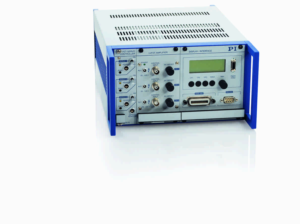 Preisgünstiger Dreikanal-Controller von PI, Physik Instrumente (PI) SE ...