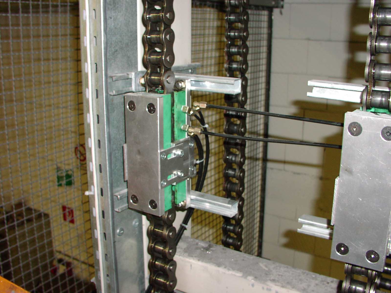 Lincoln Lubrication Systems Keep in motion, SKF Lubrication Systems Germany GmbH, Story