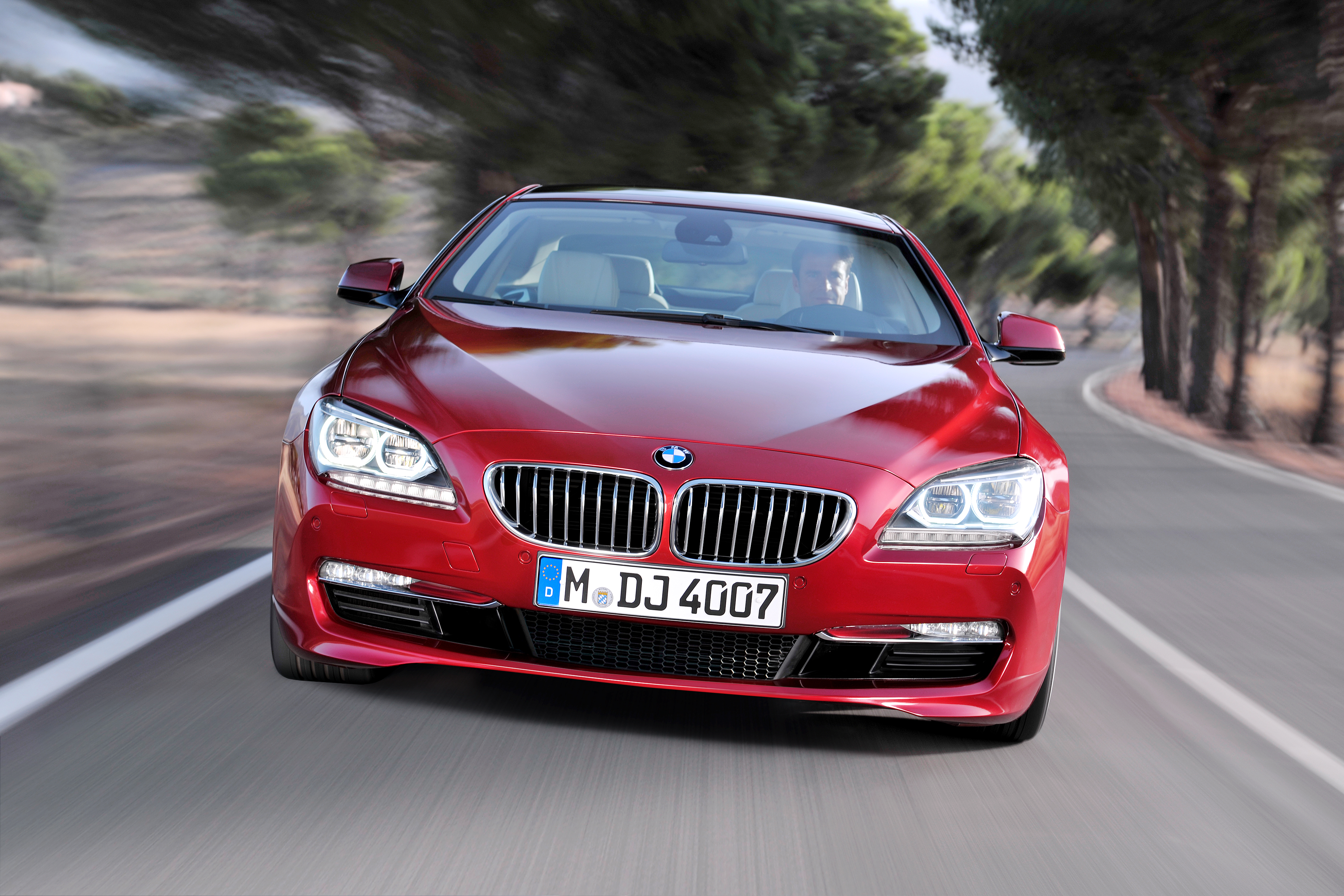 Bmw ru. БМВ 6 купе 4.4. BMW d6. Машина БМВ 6. BMW 6 последняя модель.