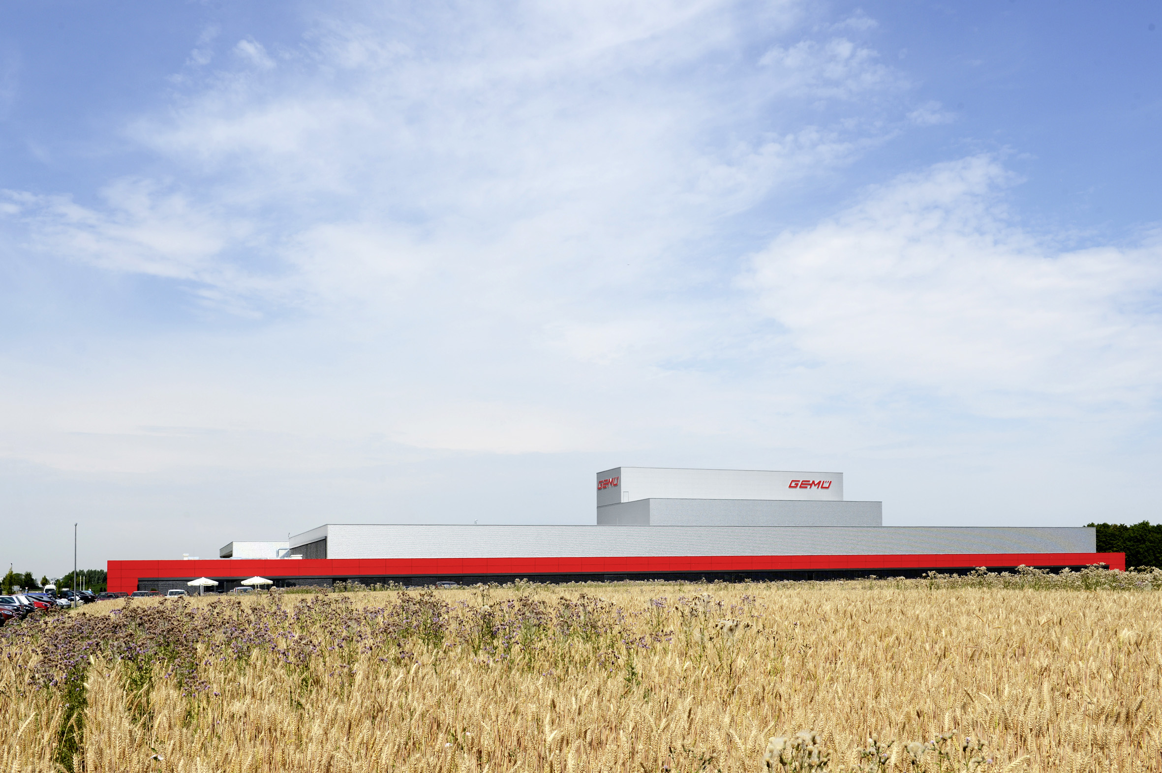 GEMÜ eröffnet Produktions- und Logistikzentrum Europa, GEMÜ Gebr