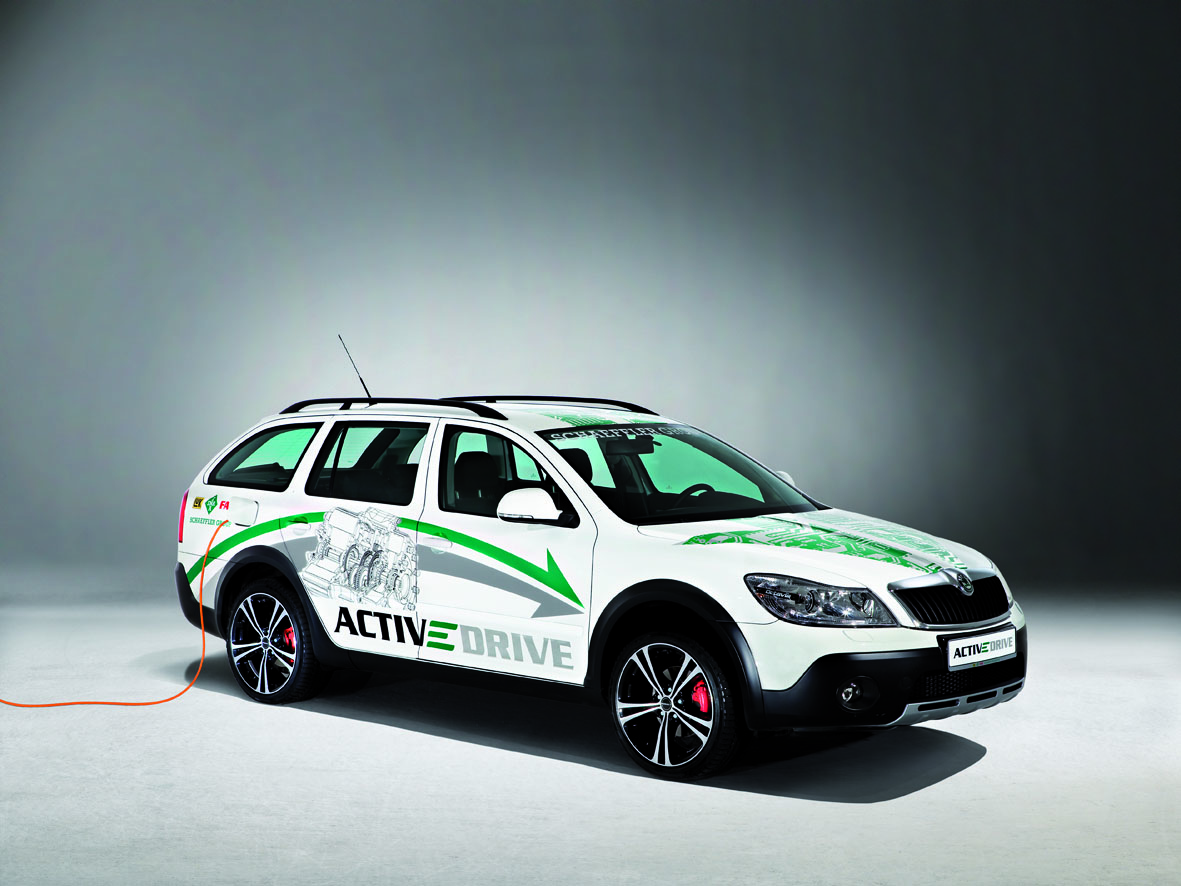 ACTIVeDRIVE Electric Vehicle with Active Torque Distribution